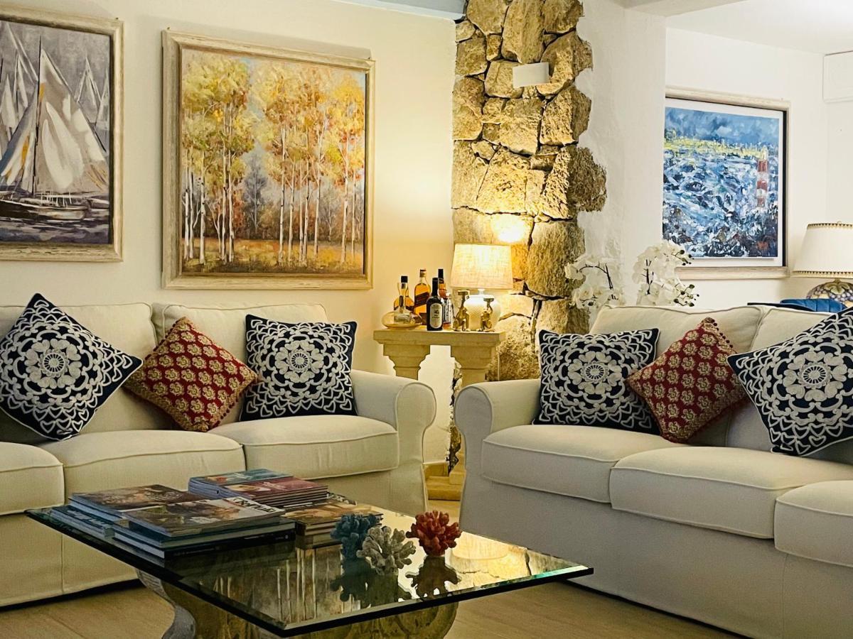Villa Adel San Teodoro  Bagian luar foto